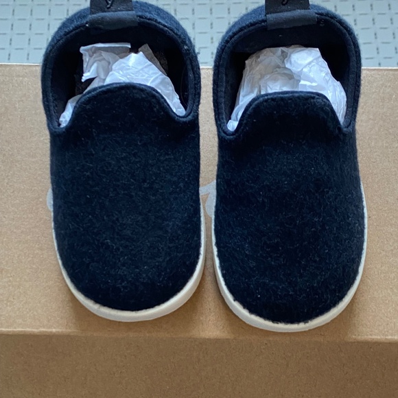 Baby Shoes, ALLBIRDS SMALLBIRDS, size 5T toddler, new in box, black - Picture 3 of 6